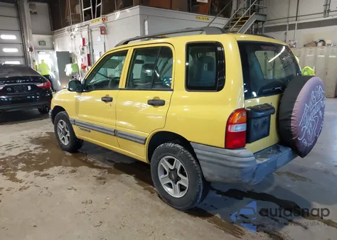 2002 Chevrolet Tracker Hard Top Base из США, поврежденный, VIN 2CNBE13C126952923